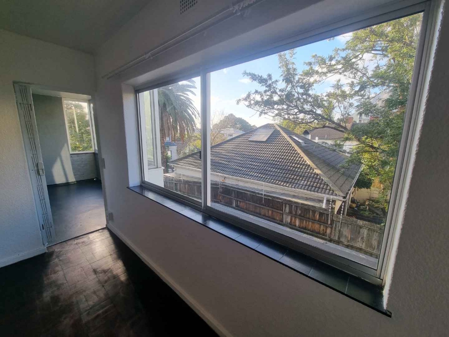 2 Bedroom Property for Sale in Tamboerskloof Western Cape